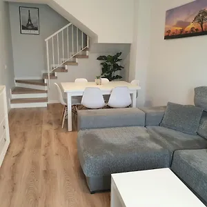 Bonito Piso En Recién Reformado Apartamento Baeza