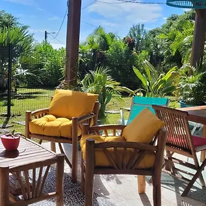 Bel Privé, Magnifique Vue Sur La Mer Des Caraibes Et Jardin Clos, Wifi, à 2mn De La Plage , Sainte-Luce Martinique